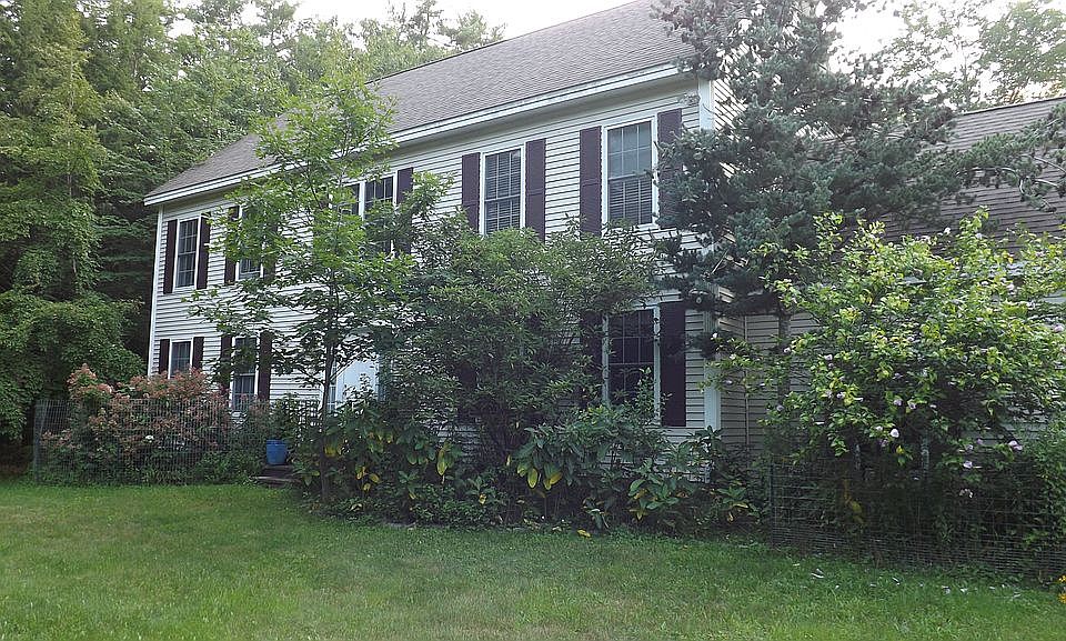 2nd image of 39 Sanborn Dr