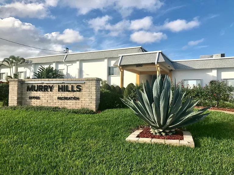 2880 Lake Osborne Dr #205 — Photo 15