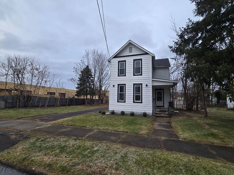 1st image of 715 Junction St