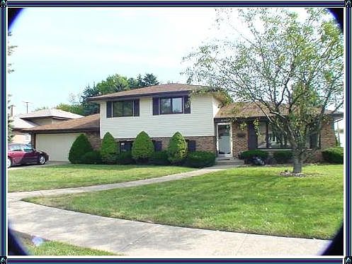 1st image of 16957 S Kimbark Ave