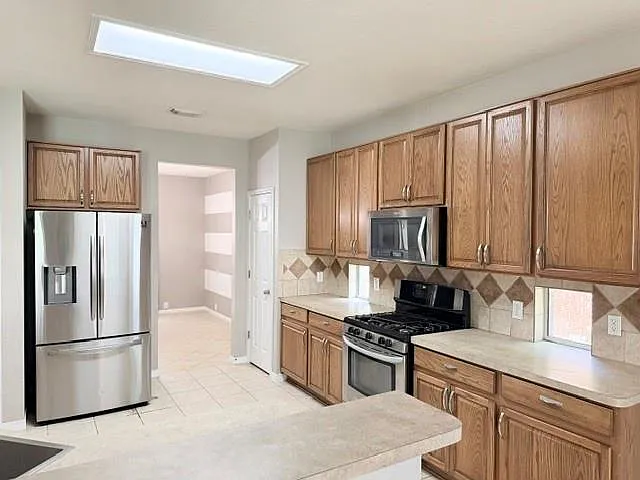 20030 Castlegreen Dr — Photo 5