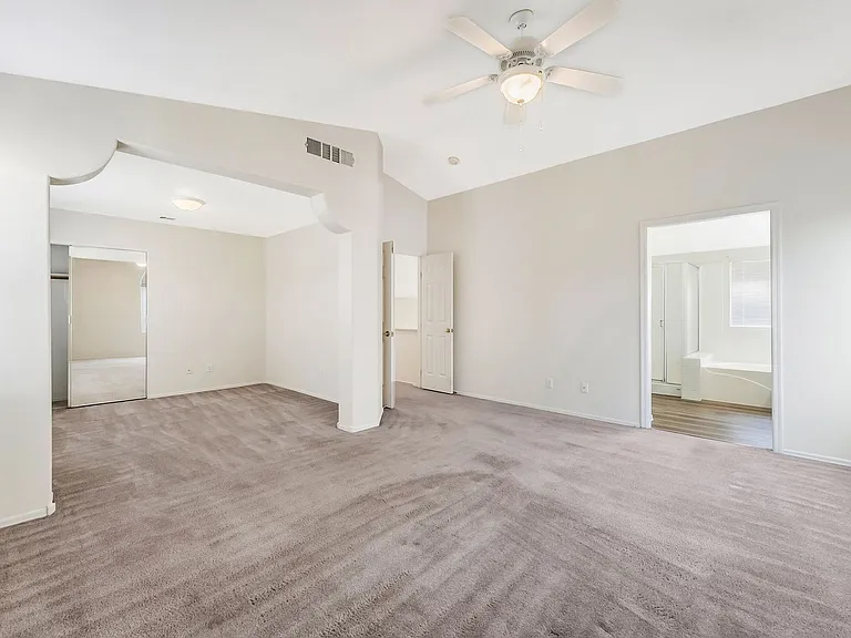9888 Sparrow Ridge Ave — Photo 20
