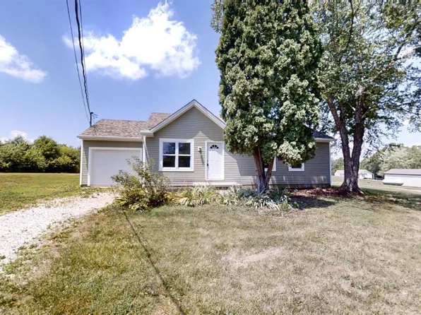 2259 Dean Rd, Bethel, OH 45106