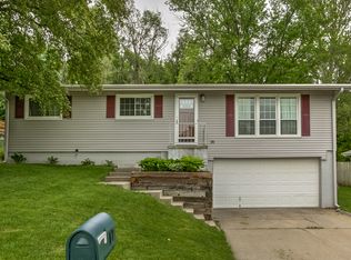 17 Virginia Hills Rd, Council Bluffs, IA 51503