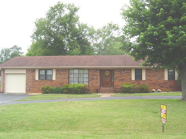 1st image of 103 Marmak Dr