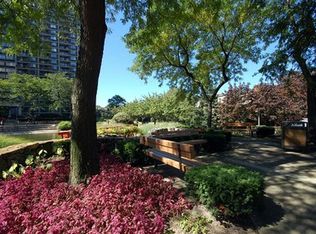 1 Bay Club Dr APT 16F, Bayside, NY