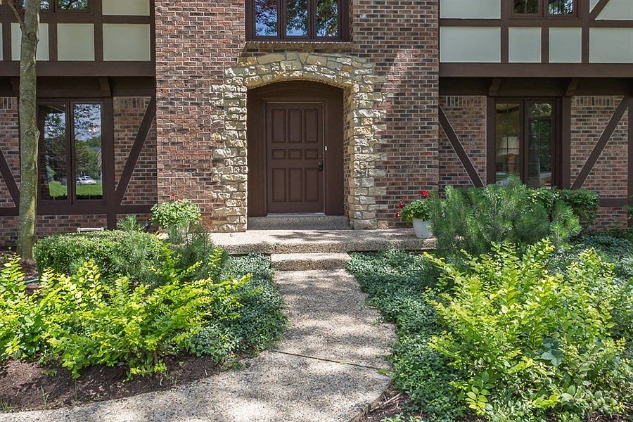 2nd image of 341 Spring Ridge Ct