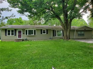 720 Haynes Dr, Decatur, IL 62521