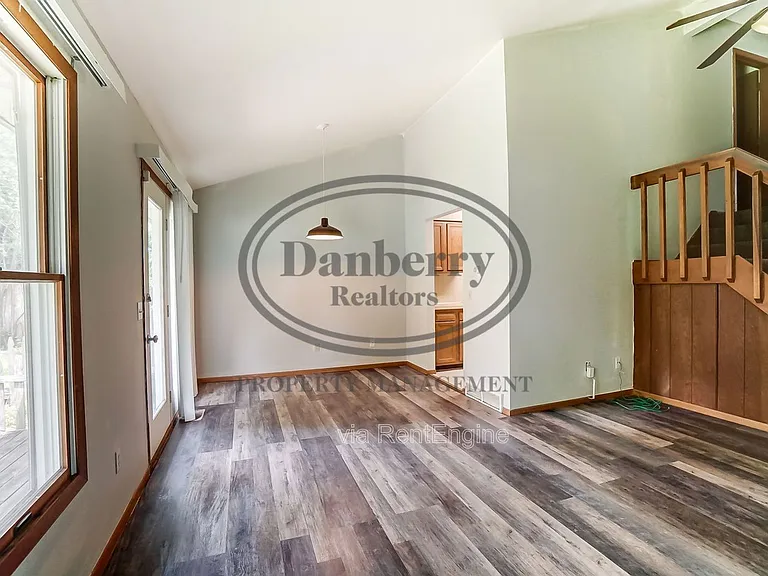 3164 Kylemore Rd — Photo 7