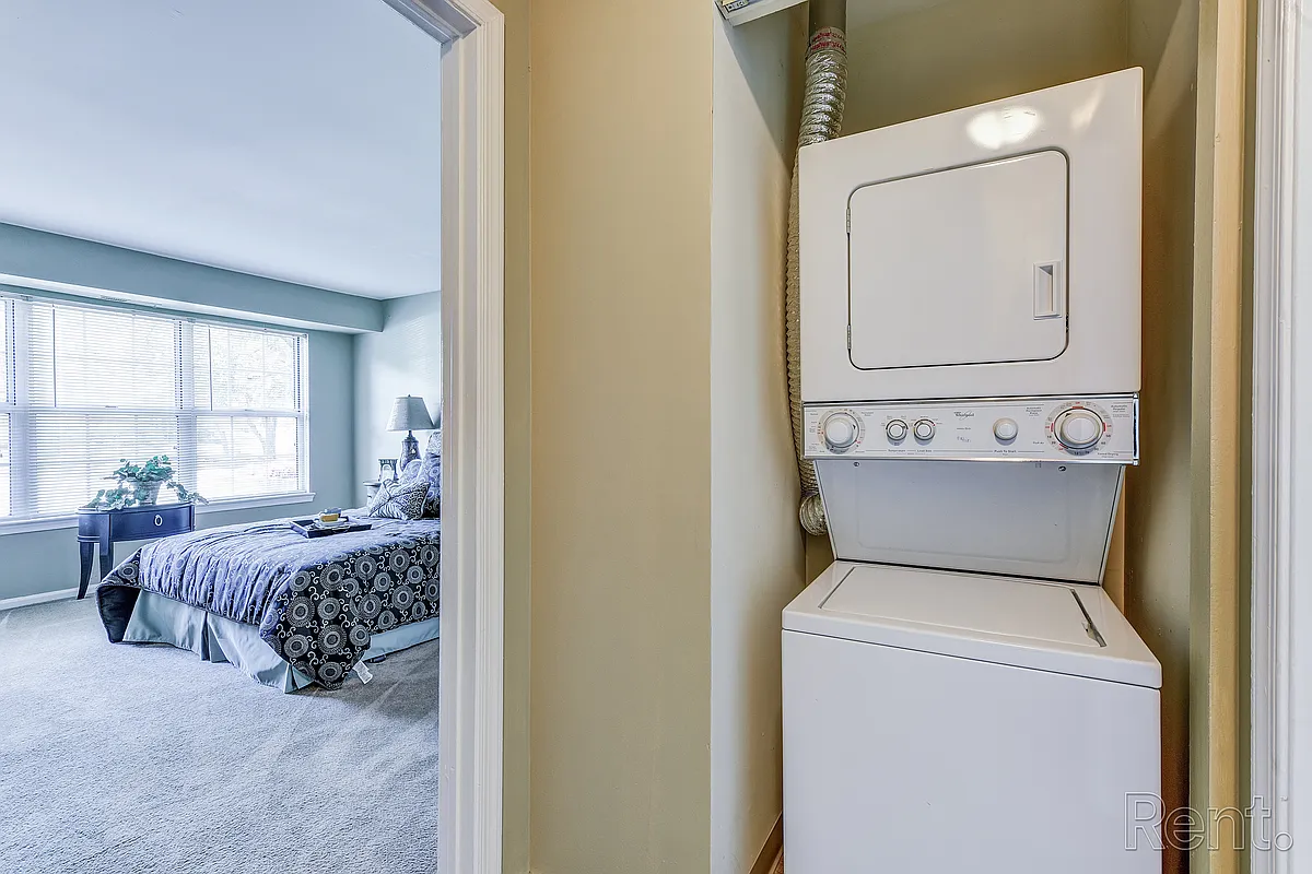 Building Photo - Woodmill Apartments