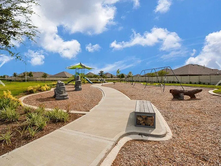 27006 Winward Creek Trl — Photo 31