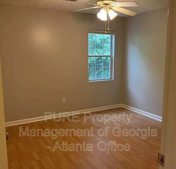 3227 Stonewall Dr NW — Photo 18