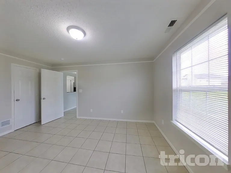 6007 Jackie Ln — Photo 7