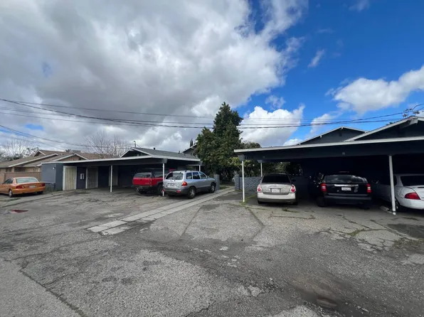 4455 E Clay Ave APT C, Fresno, CA 93702