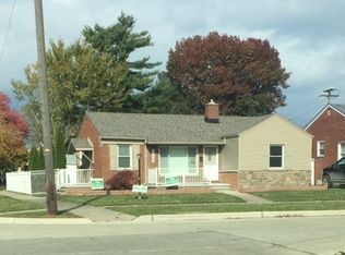 16650 Philomene Blvd, Allen Park, MI 48101