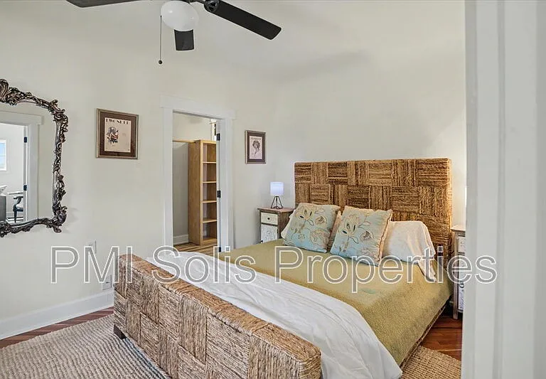 724 E Portland St — Photo 8