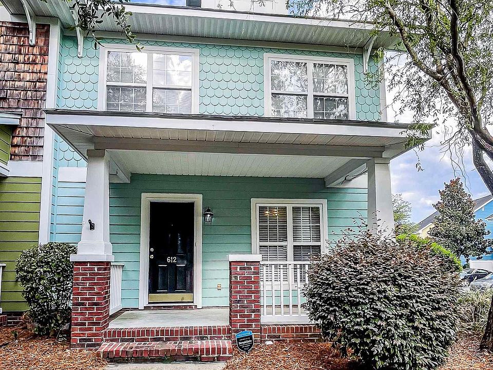 1st image of 612 Lake Forest Rd