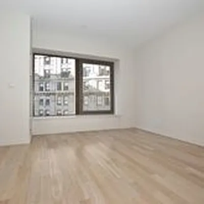 Rented by Compass | media 2