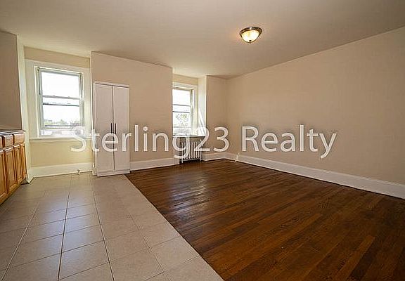 2nd image of 21-25 24th St #2B