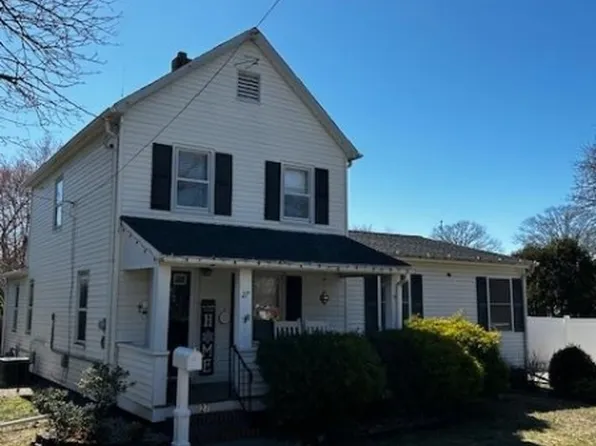 27 Hamilton Street, Englishtown Boro, NJ 07726