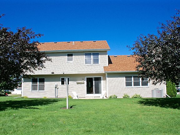 4th image of 521 Harvest Ln