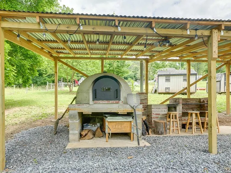 68 Skunk Hollow Ln #B — Photo 5