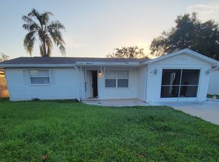 10024 Vineyard Ln, Port Richey, FL 34668