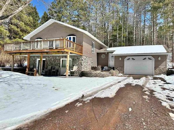 1314 Chaney Lake Rd, Wakefield, MI 49968