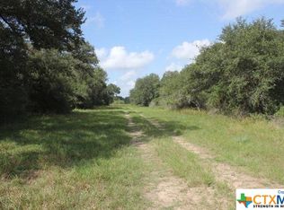 4384 Beck Rd E, Inez, TX 77968