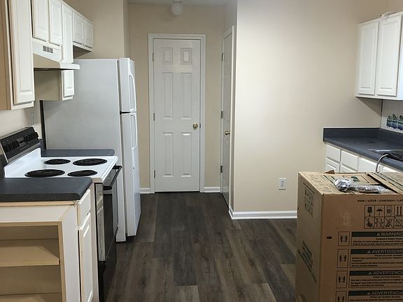 2nd image of 4345 Bonneville Dr