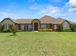 2400 Lindsay Ln, El Reno, OK 73036