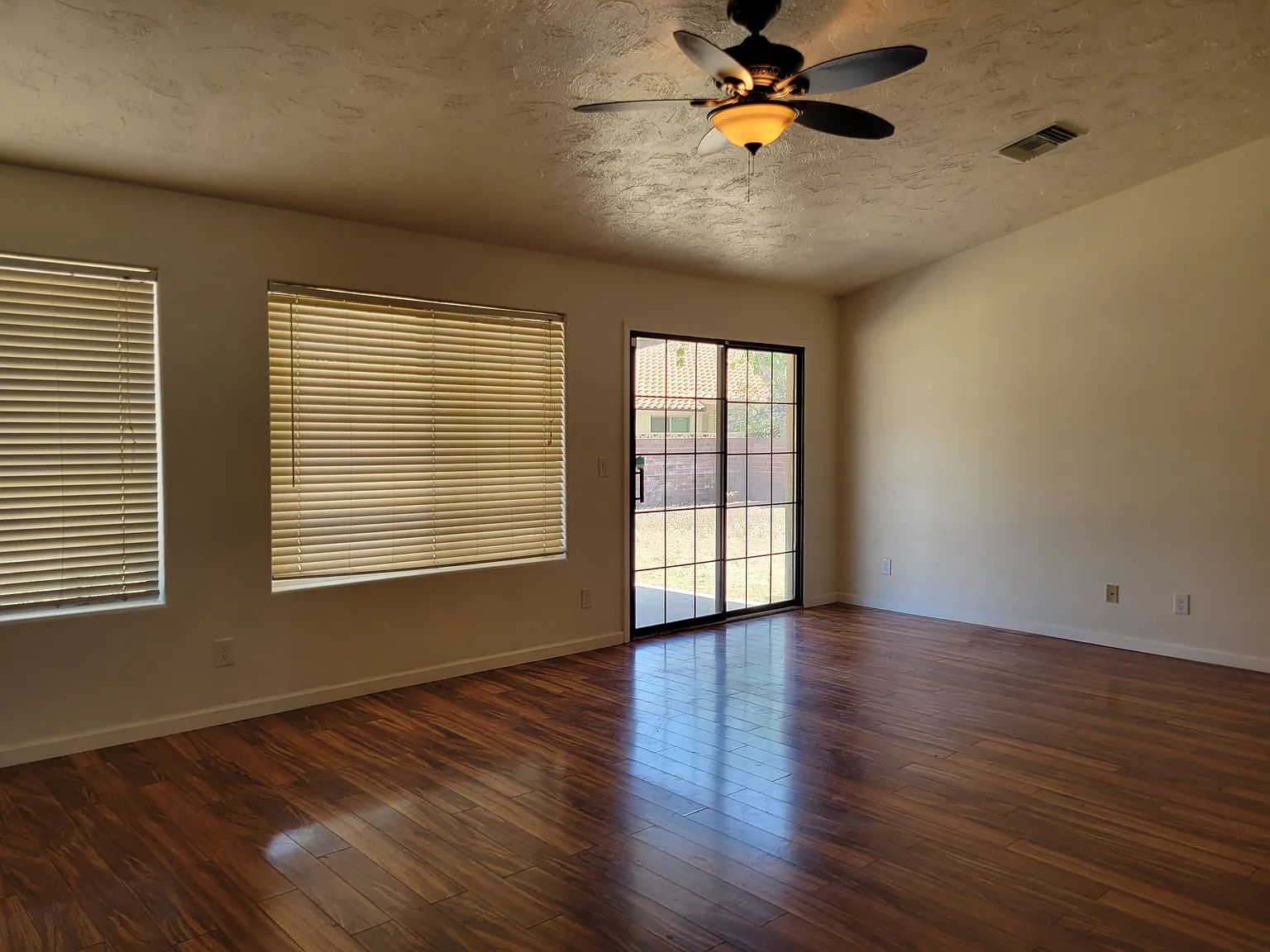 3BR/2BA Cul-De-Sac Home in Fripps Ranch Neighborhood — Photo 4