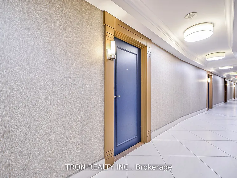 89 S Town Centre Blvd #109 — Photo 2