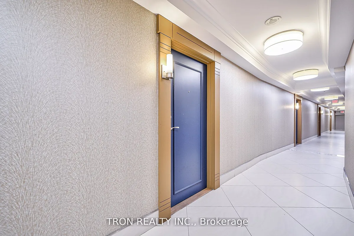 Building Photo - 89 S Town Centre Blvd #109