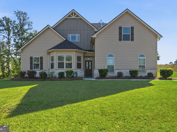 330 Darien Dr, Senoia, GA 30276