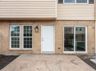 972 Park Meadow Dr, Beaumont, TX 77706