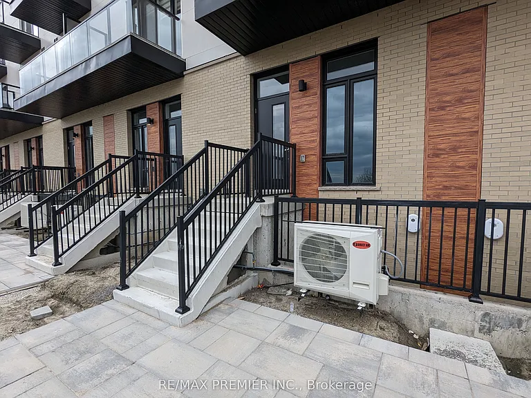 11 Steckley House Ln #409 — Photo 19