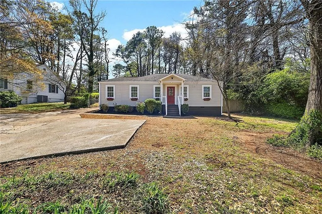 4 bed, 3.0 bath, 1630 sqft, $3,400 — Photo 1