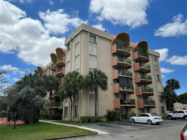 9320 Fontainebleau Blvd APT 301, Miami, FL 33172