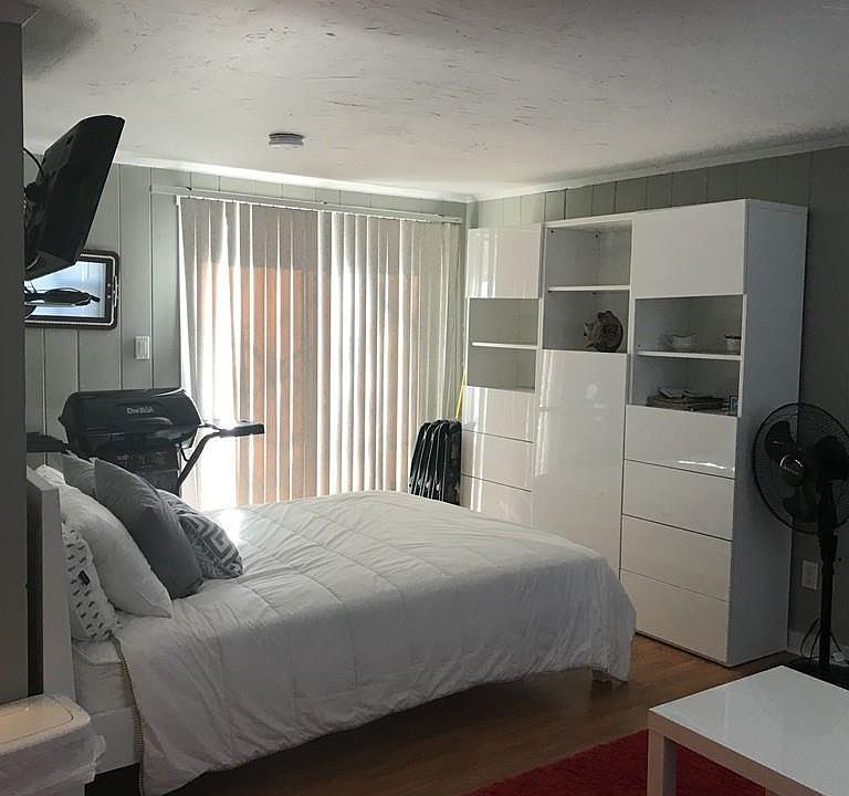 2nd image of 162 Captain Chase Rd #20