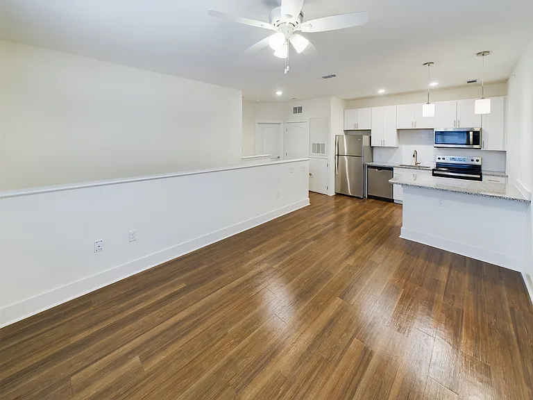 770 Victory Ln #6-204 — Photo 1