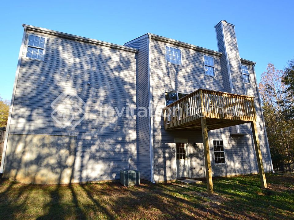 2nd image of 171 Crestover Ln