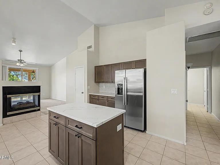 4545 E Rowel Rd — Photo 11
