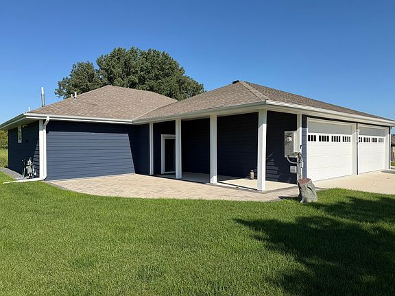 5th image of 1740 Bay Oaks Dr