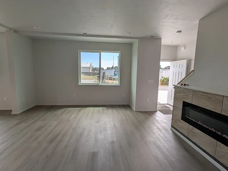 4301 N Torrez Ln — Photo 14