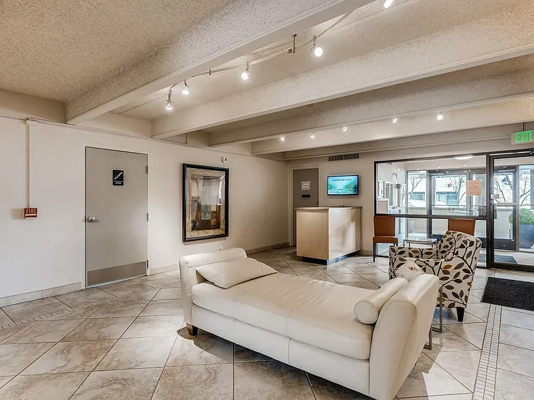 777 N Washington St #206 — Photo 27