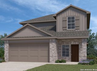 240 Middle Green Loop, Floresville, TX 78114