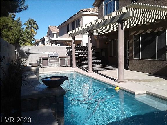 4th image of 9465 Chateau Street Jean Dr