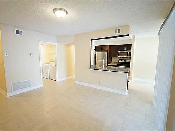 4th image of 5672 Rock Island Rd APT 254