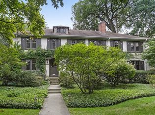 2706 Lincoln St, Evanston, IL 60201